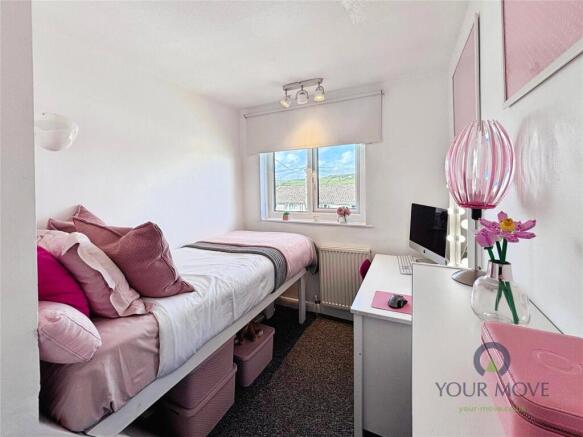 3 bed Semi-Detached for sale Image 10