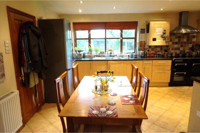 Kitchen / Breakfast