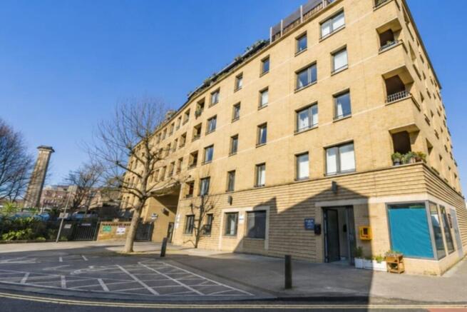 Flat 14, Block Z, Peabody Avenue, Pimlico, London SW1V 4BB