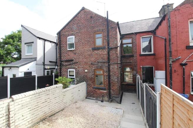 2 bed Terraced for sale Image 12