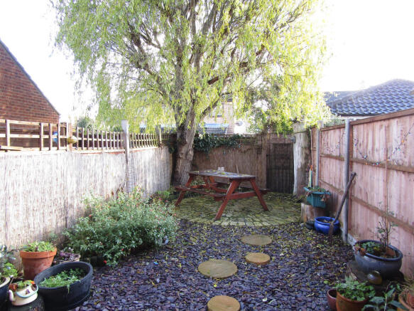 Photo 8