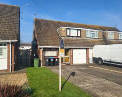 76, Linford Avenue, Newport Pagnell MK16 8BY