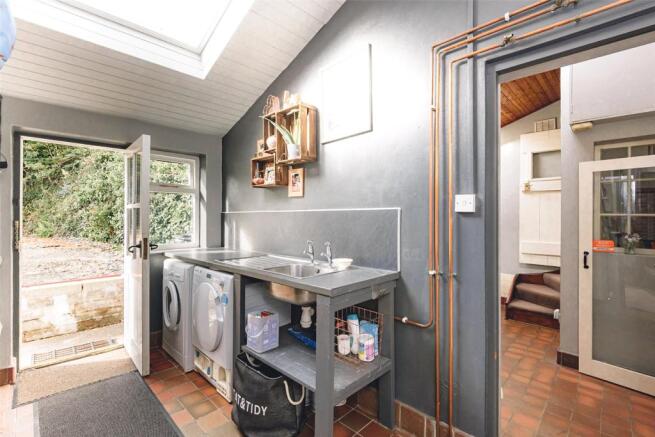 Picture No. 04