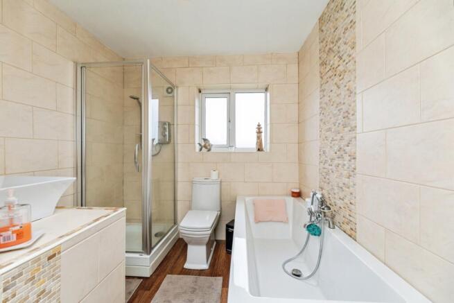 2 bed Semi-Detached for sale Image 12