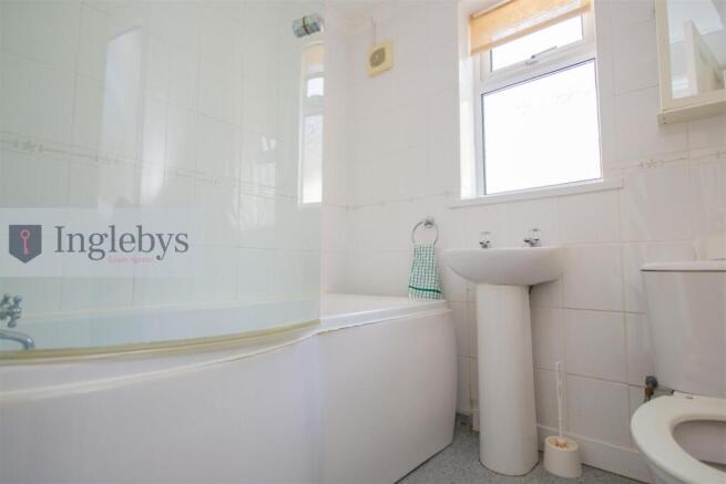 2 bed Terraced for sale Image 7