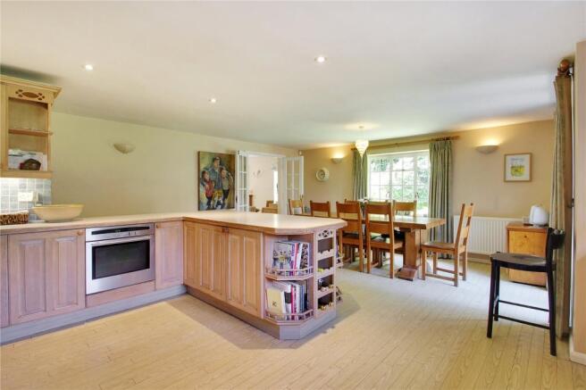 Kitchen/Dining