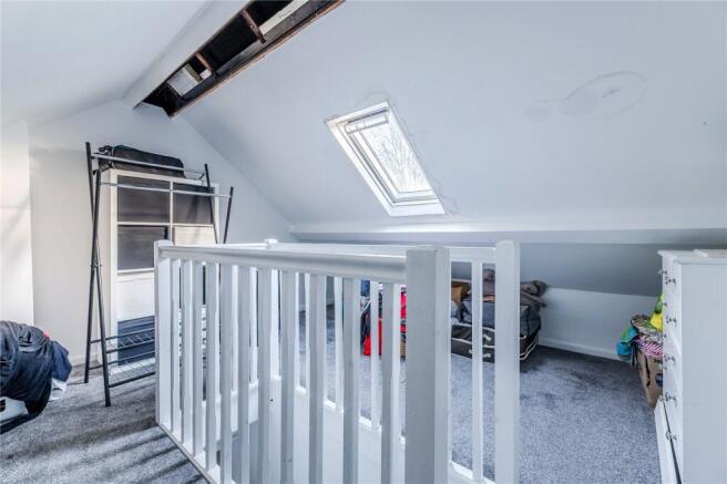 3 bed Semi-Detached for sale Image 9