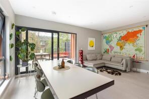 Flat 9, 1a Arla Court, Rushden Close, Upper Norwood, London SE19 3FG