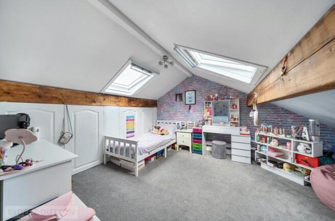 3 bed End of Terrace for sale Image 2