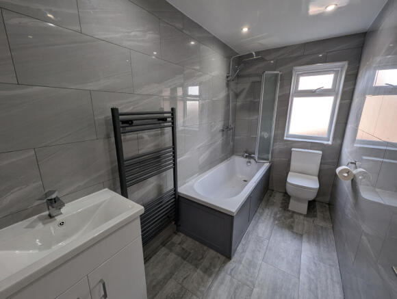 PXL_20260415_094301075