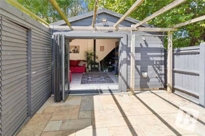 Outbuilding