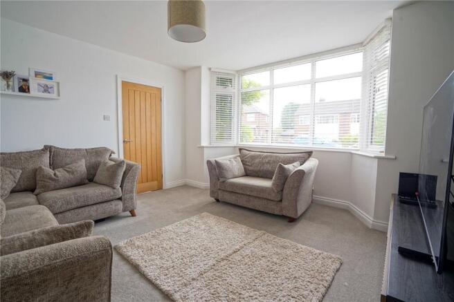 4 bed Semi-Detached for sale Image 6