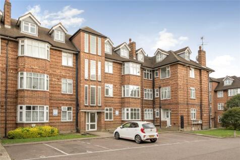 Oakleigh Road North, London, N20
