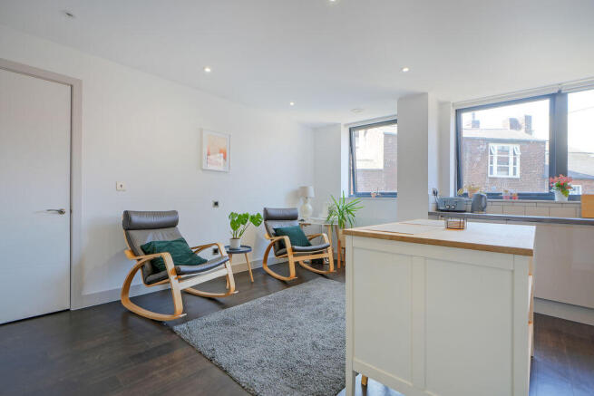 2 bed Apartment for sale Image 7