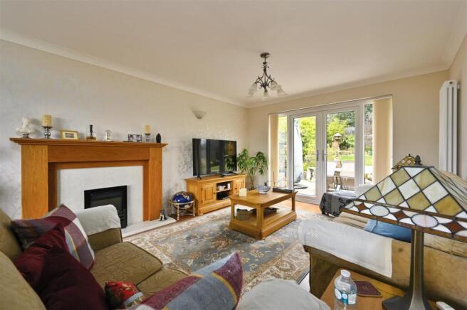 12-Fairfield-Chase-tn393yd (4).jpg