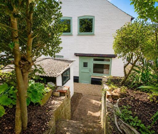 7 Nethergate Street, Bungay, Suffolk, NR35 1HE photo 3