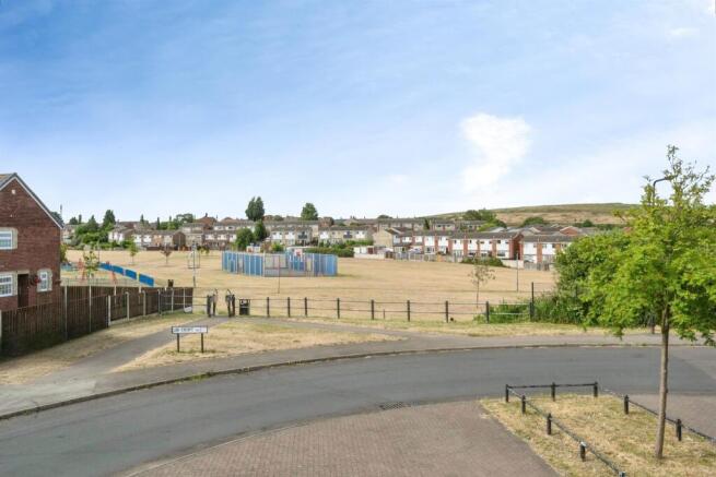 3 bed End of Terrace for sale Image 5