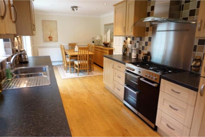 Kitchen / Diner