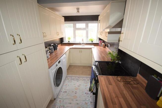 Fitted Kitchen