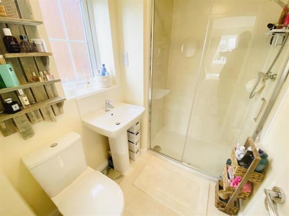 Ensuite Shower Room