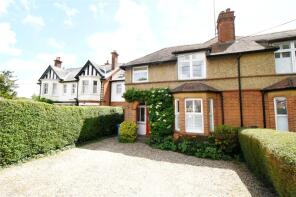 Claremont, London Road, Hook RG27 9NH