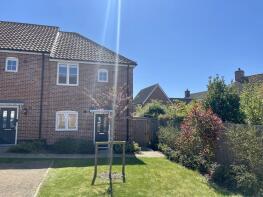 18, Hornbeam Road, Saxmundham IP17 1FZ