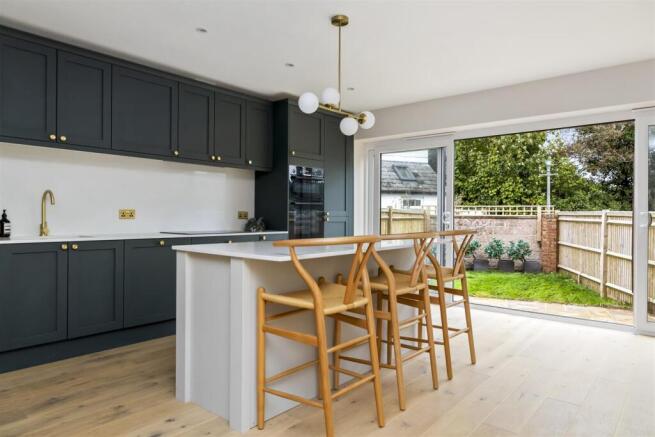 Kitchen/Dining Room