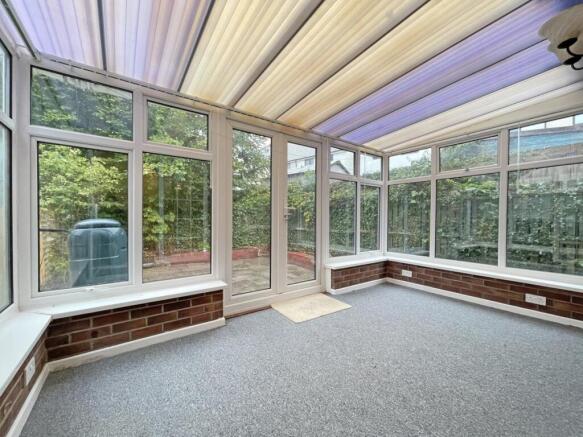 Rolston Close 69 - Conservatory 2.jpg
