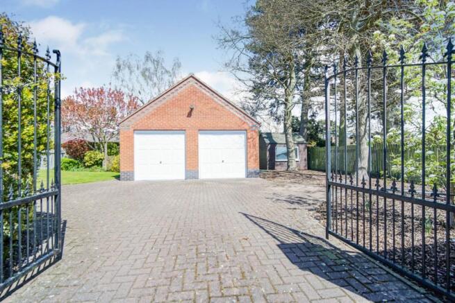 Gated Driveway