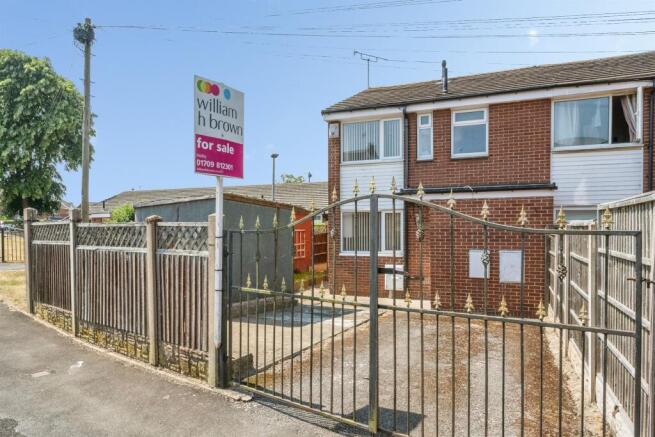 3 bed End of Terrace for sale in rotherham