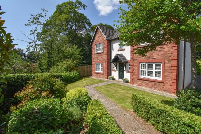 2 Goldington Drive a.jpg