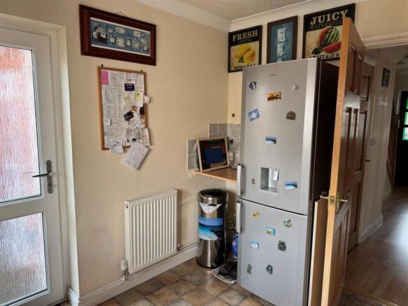 Kitchen,.jpg