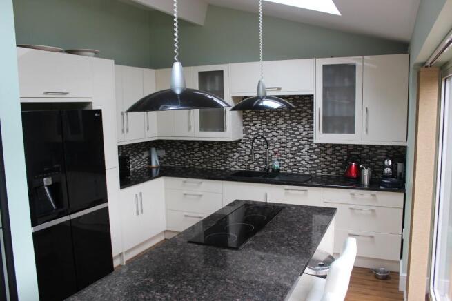 stunning kitchen