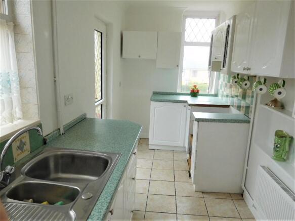 Photo 10
