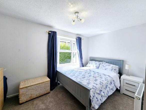 1 bed Flat for sale Image 6