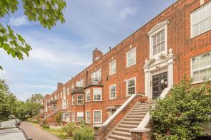 Flat 18, Hocroft Court, Hendon Way, London NW2 2LU