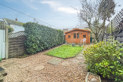 Rowan Way, Canewdon