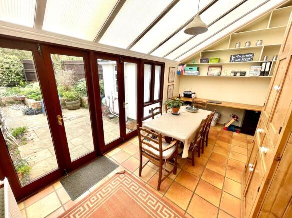 Breakfast Room.jpg