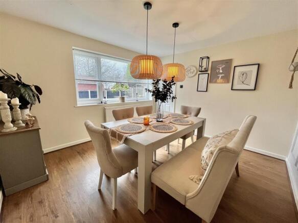 Dining Room/Potential Bedroom 5