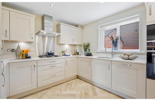 The Woodhall - Kitch