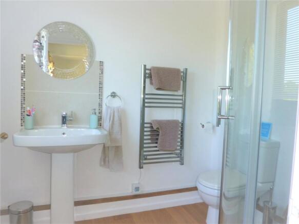 En Suite 2