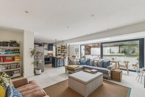 Askew Road, Askew Village, Shepherd's Bush, W12