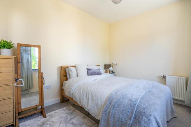 3 bed Terraced for sale Image 8