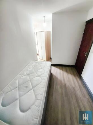 1 bed House Share to rent Image 7