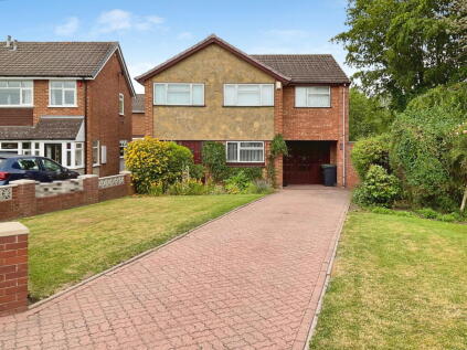 Vernier Avenue, Kingswinford, DY6 8SA