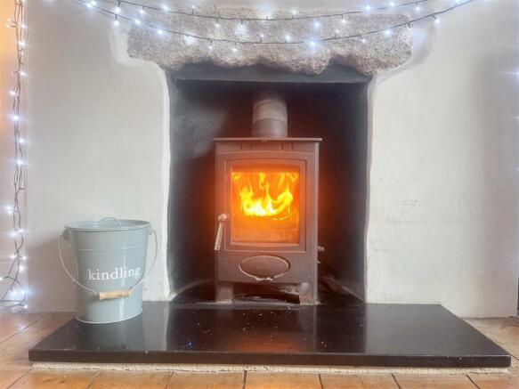 fire place.jpg
