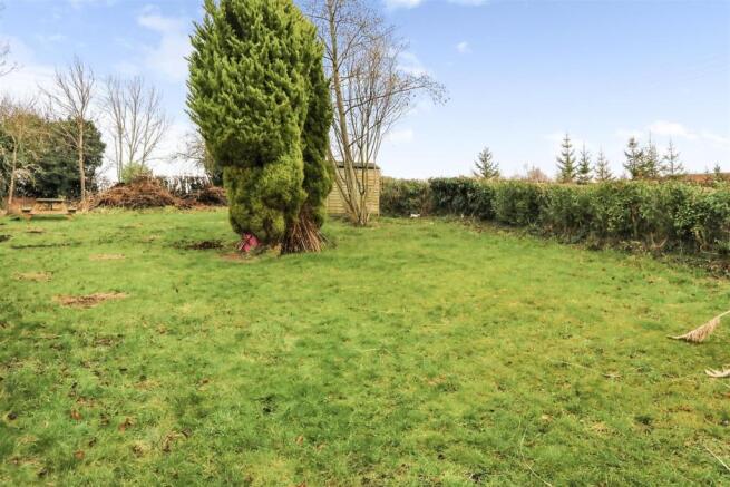 LAWNED GARDEN