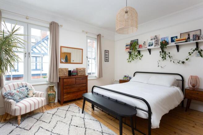 3 bed Terraced for sale Image 9