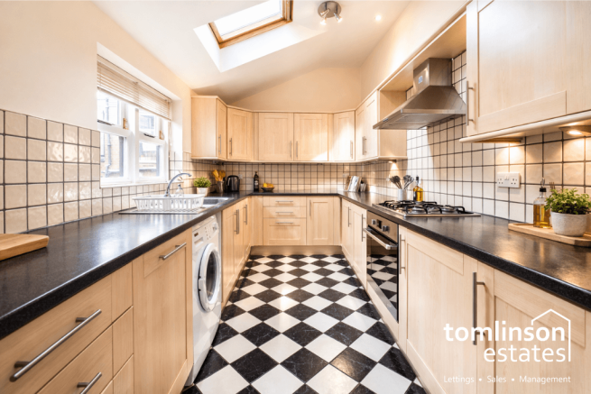 6 Bedroom Terraced House - HMO