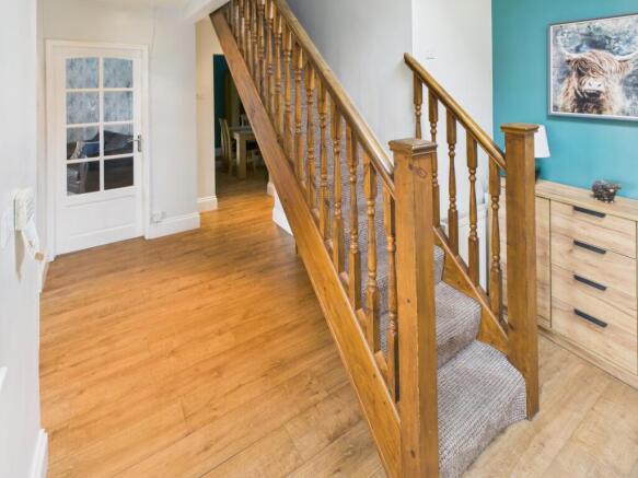 CAM04233G0-PR0021-STILL015